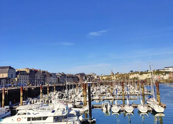 Holiday home Les Galets, 4 Personnes *